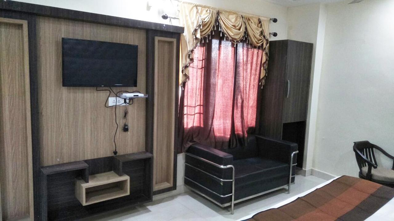 R.S Hotel & Restaurant Amritsar Exteriér fotografie