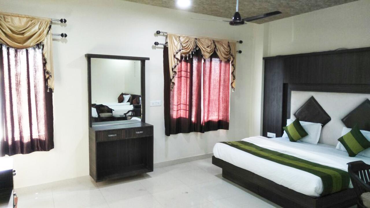R.S Hotel & Restaurant Amritsar Exteriér fotografie