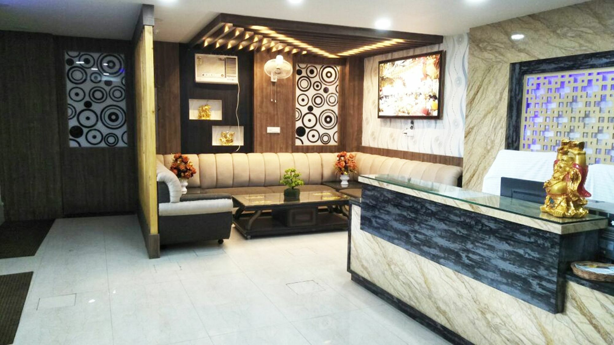 R.S Hotel & Restaurant Amritsar Exteriér fotografie